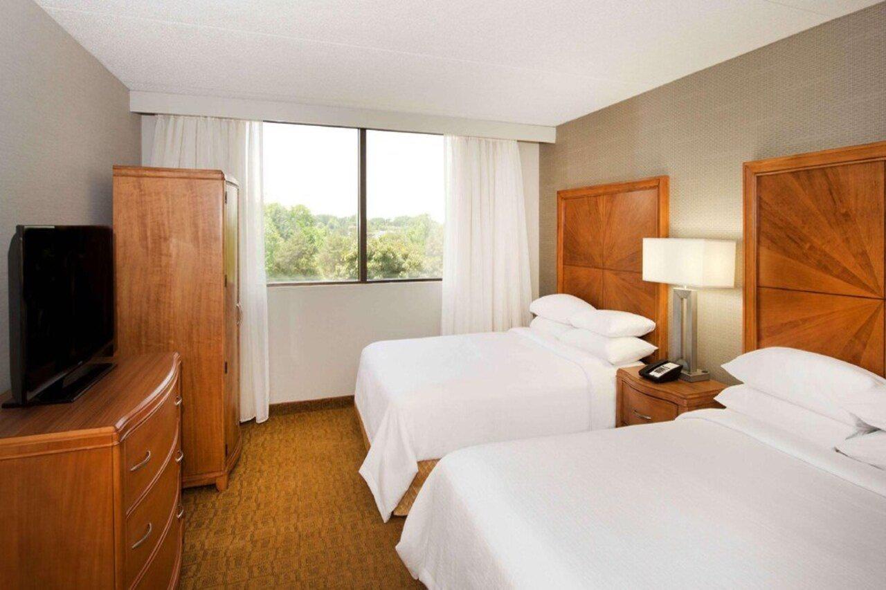 Embassy Suites By Hilton Detroit - Livonia/Novi מראה חיצוני תמונה