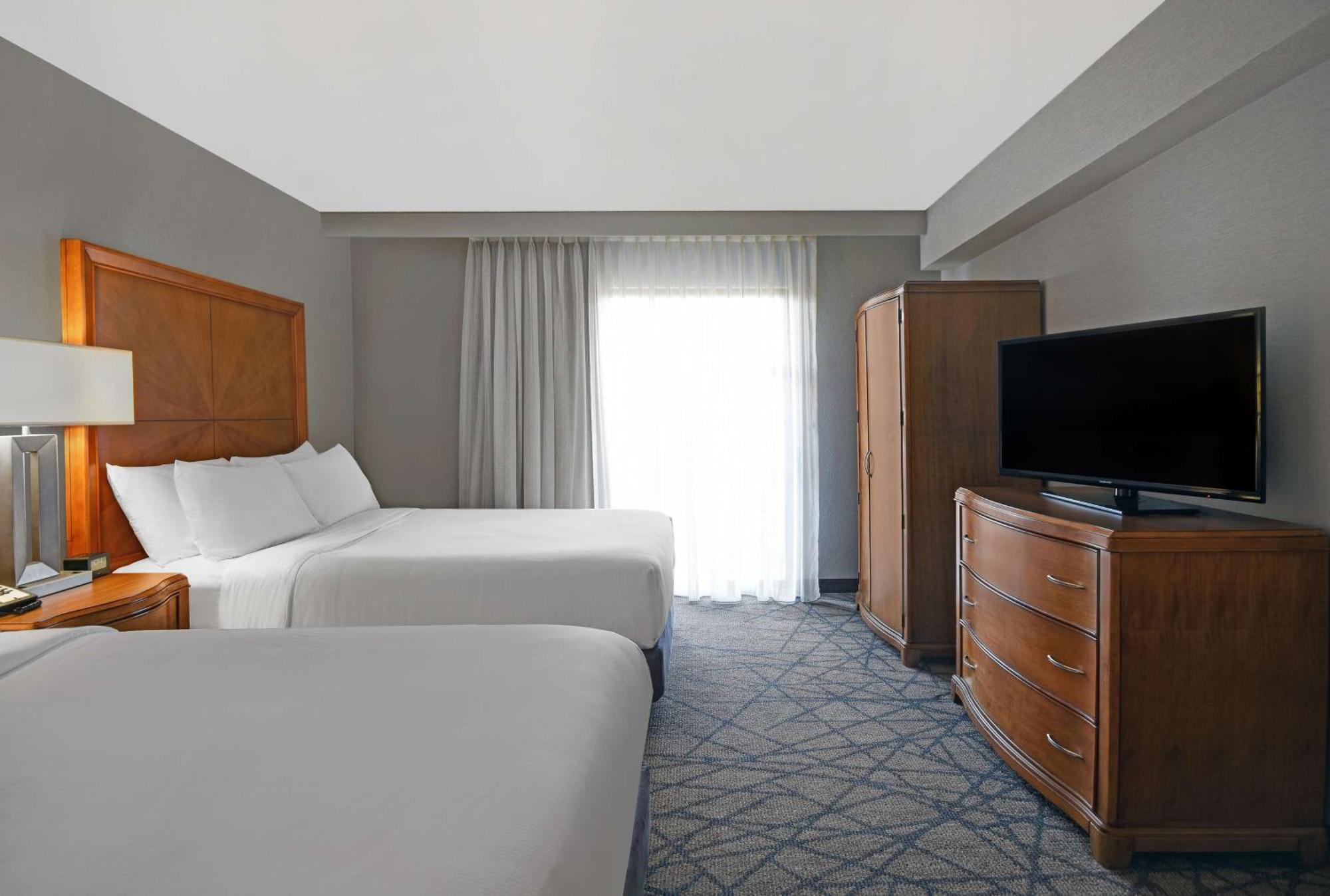 Embassy Suites By Hilton Detroit - Livonia/Novi מראה חיצוני תמונה