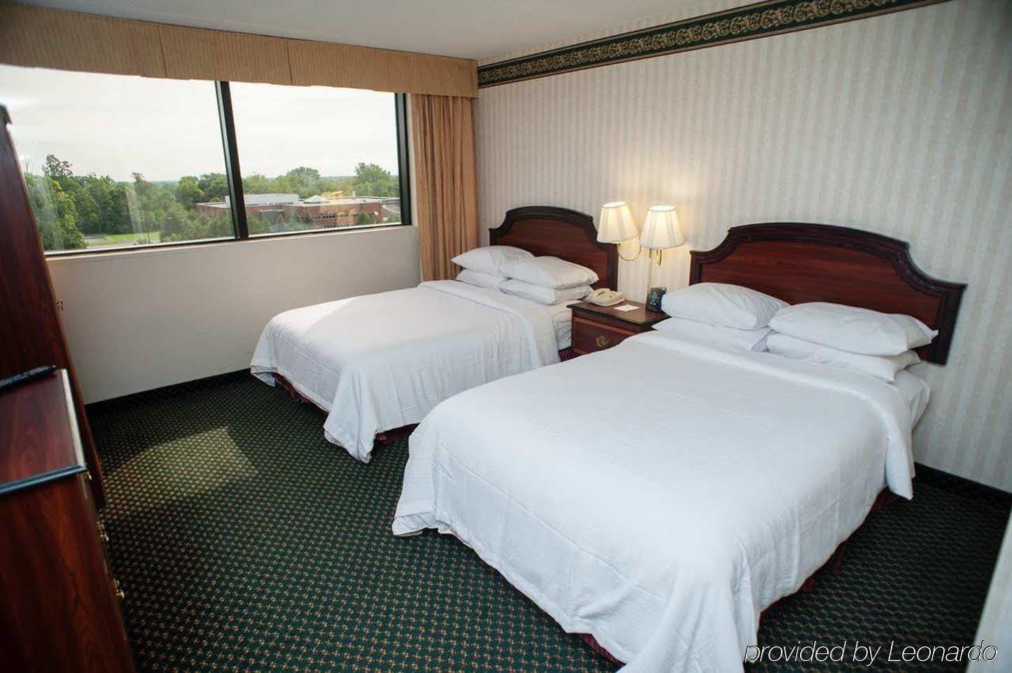 Embassy Suites By Hilton Detroit - Livonia/Novi מראה חיצוני תמונה